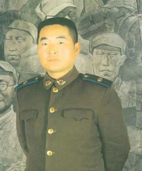 裴开元老师的照片，单击鼠标查看大图！